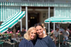 Jenn-and-Andrea-Salzburg