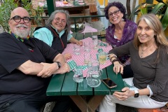 Vieanna-group-supper-3